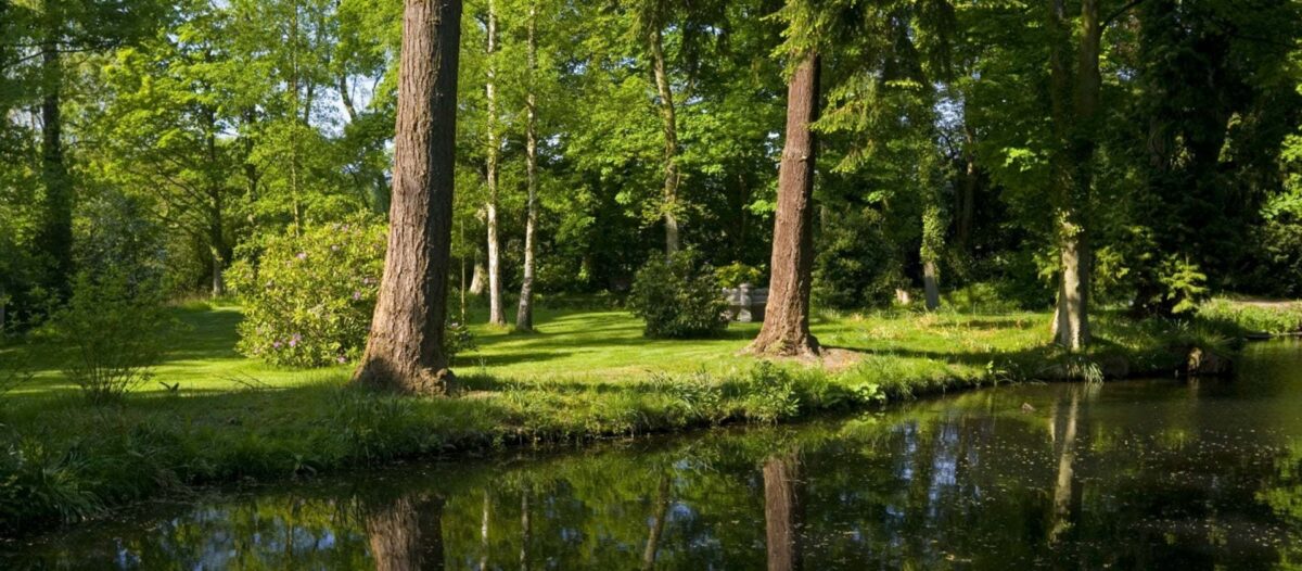 Baddesley Clinton large photo 1