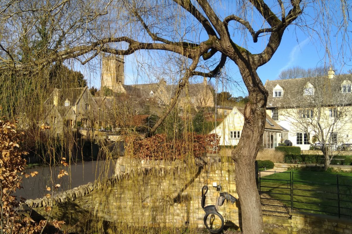 Dog walk at Blockley, Cotswolds · Gloucestershire · Walkiees