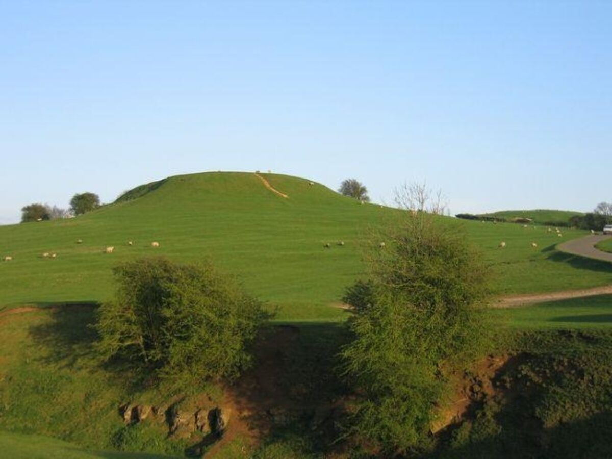 Burton Dassett Hills Country Park large photo 3