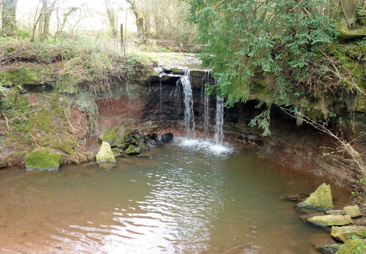 Chew Stoke Waterfall large photo 1