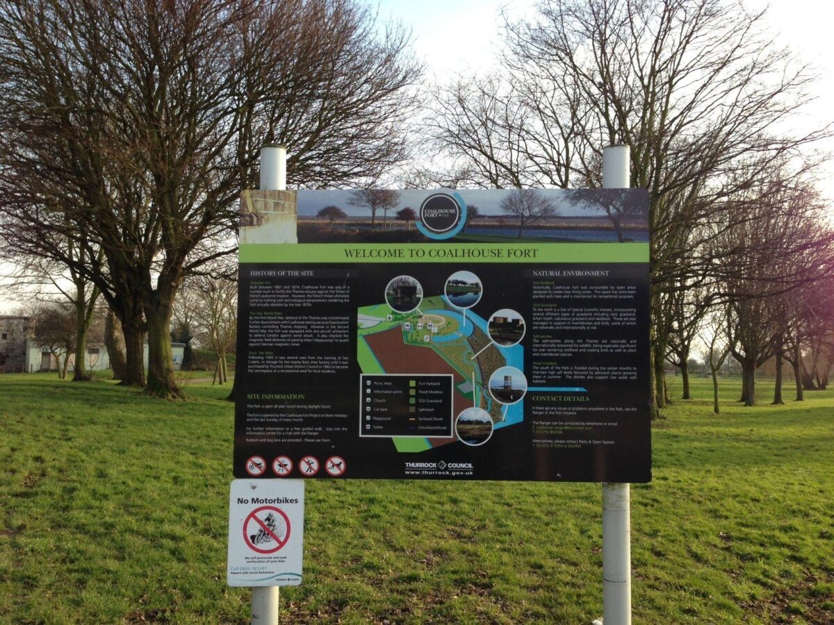 Coalhouse Fort Park large photo 9