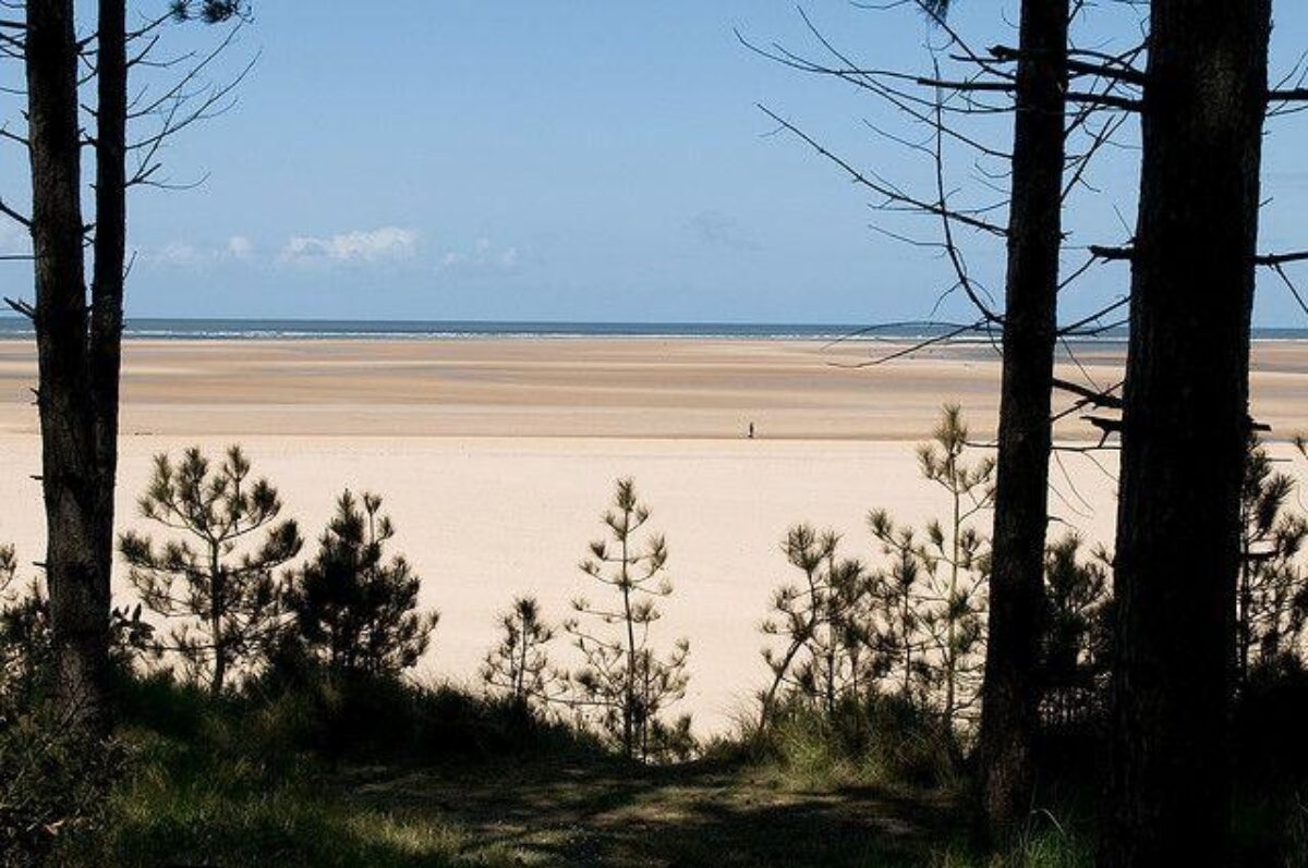 Holkham Beach, North Norfolk large photo 1