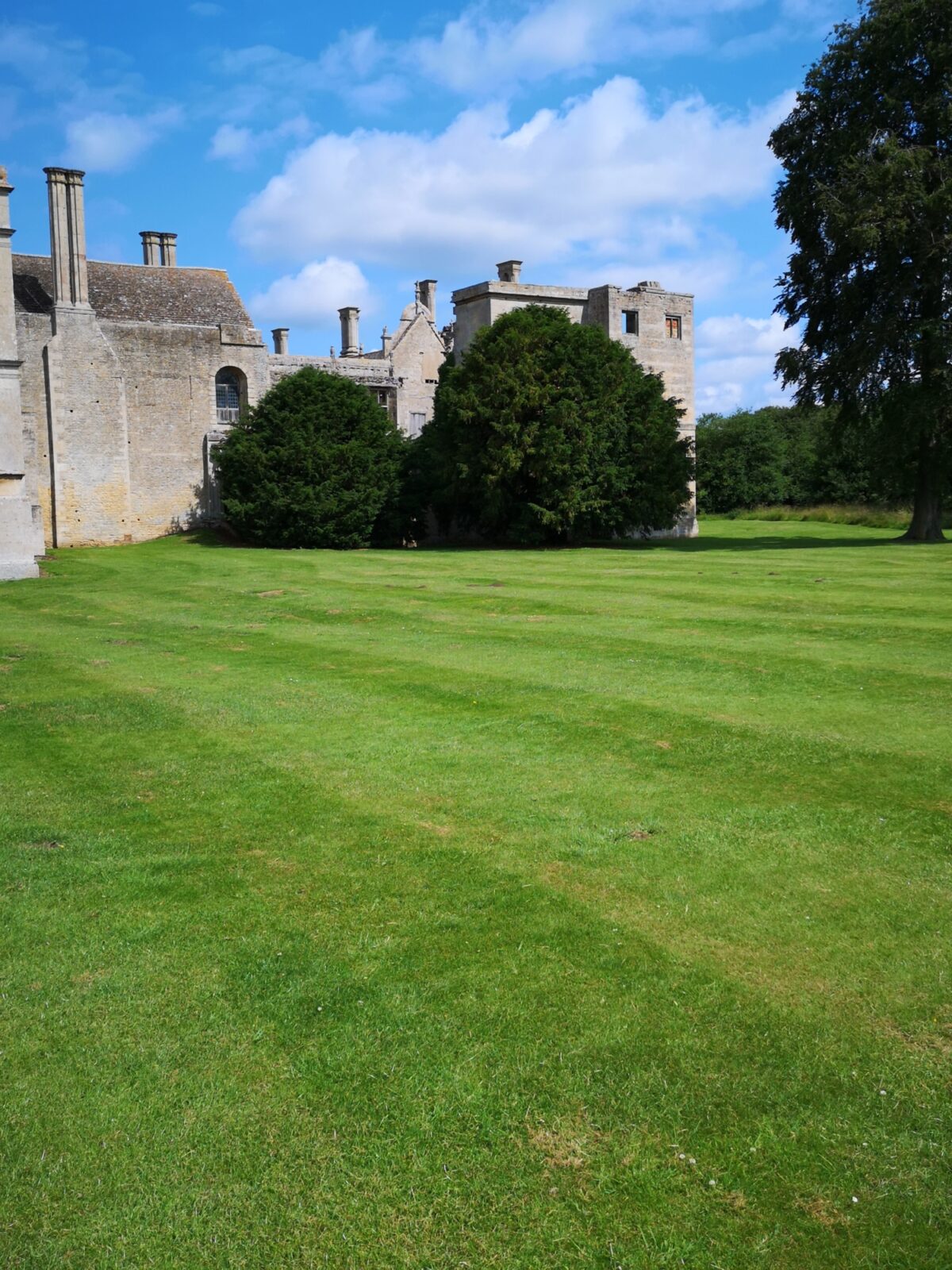 Kirby Hall large photo 5