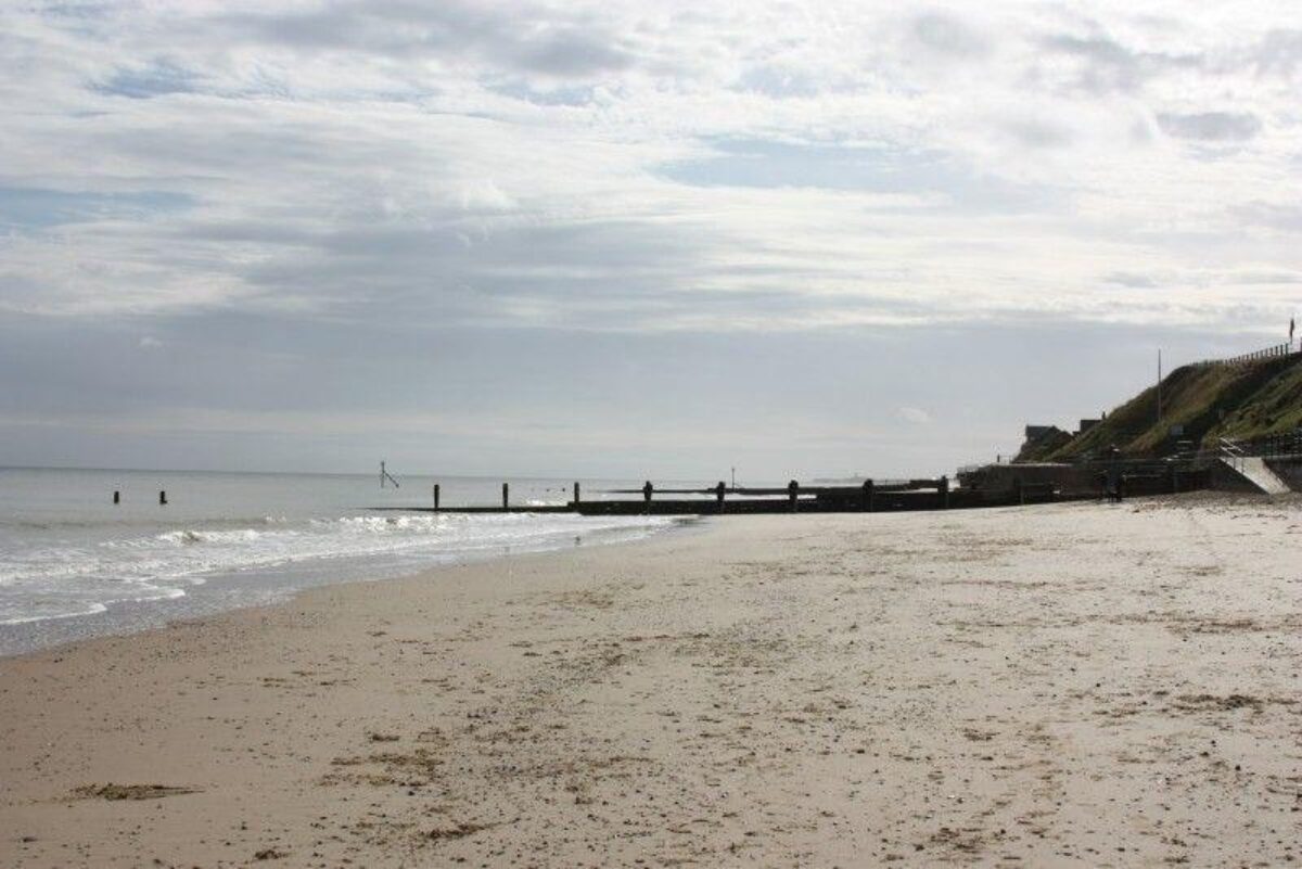 Mundesley Beach large photo 7