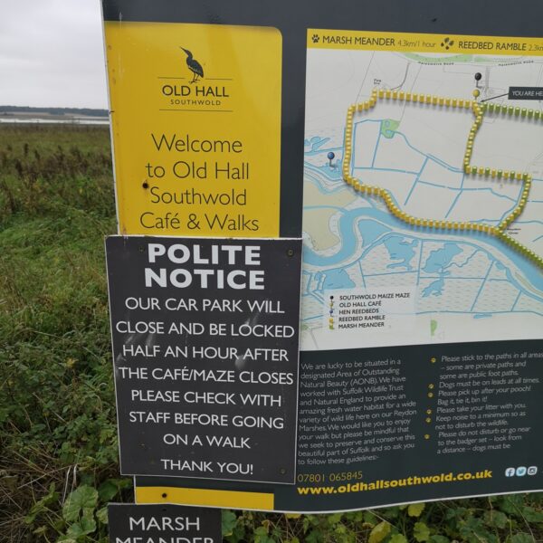 Old Hall Marsh Walk photo 7