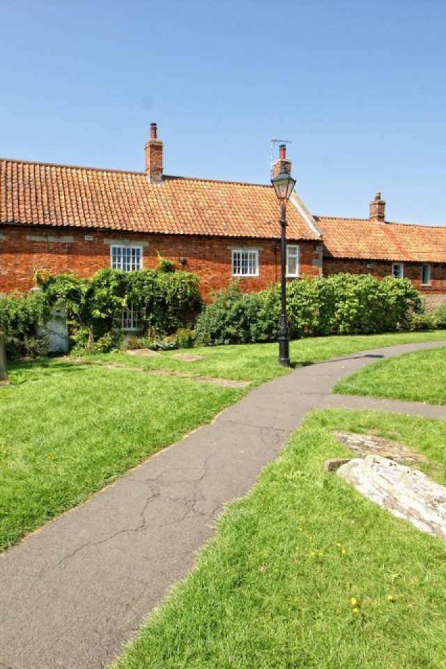 Dog walk at Ruskington, Leasingham Lane · Lincolnshire · Walkiees