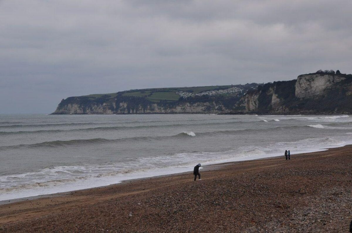 Seaton Beach large photo 3