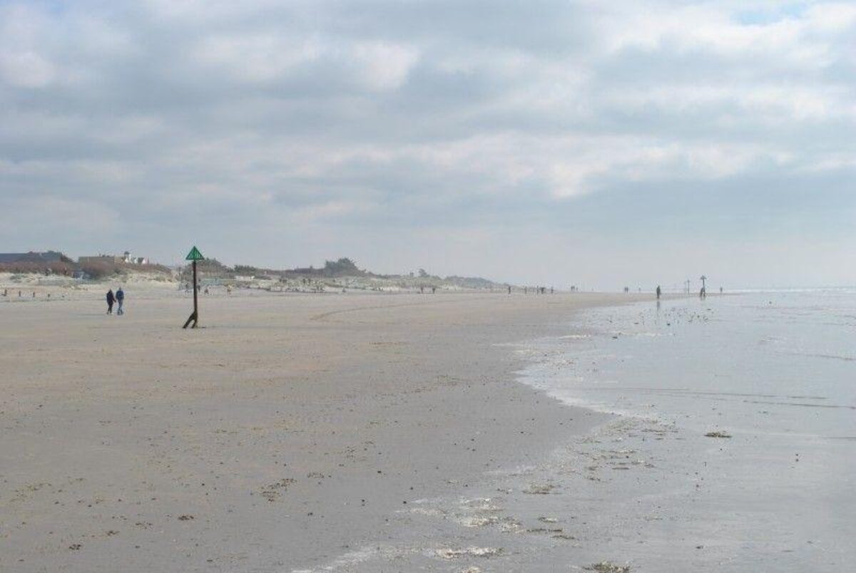 West Wittering Beach Walk large photo 6