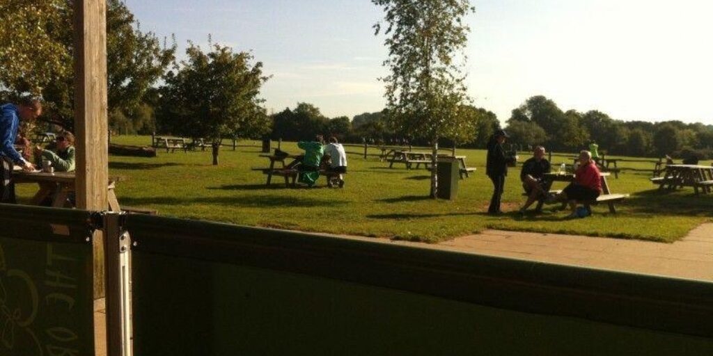 Dog walk at Worcester Woods Country Park · Worcestershire · Walkiees